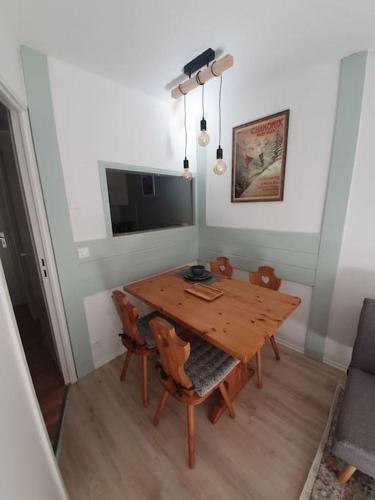 Superbe 2 pièces, centre vue Mont-Blanc avec balcon et parking gratuit (Superbe 2 pieces, centre vue Mont-Blanc avec balcon et parking gratuit) in เลอ ลิเร