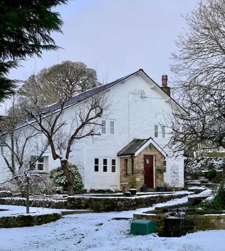 Sunset View a quiet and romantic rural retreat for 2 adults just outside ingleton