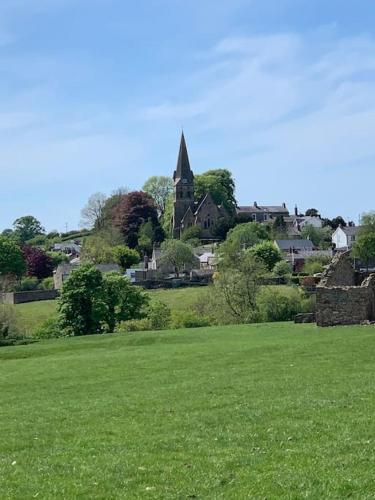 Sunset View a quiet and romantic rural retreat for 2 adults just outside ingleton