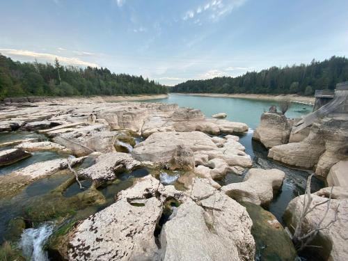 Apkārtne, La grande marmite du lac de Vouglans in Pont-de-Poitte