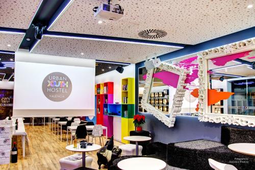 Bar/ Salón, Urban Youth Hostel in València