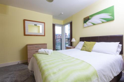 Picture of Meridian Bay Apartment