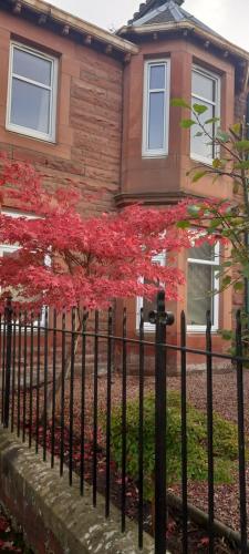 المنظر الخارجي, Victorian Apartment in Craigie
