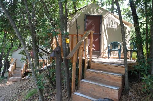 Yosemite Bug Rustic Mountain Resort - image 7