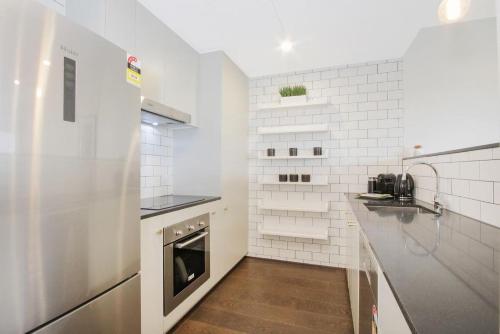 Accommodate Canberra - The Prince - Apartment - Canberra