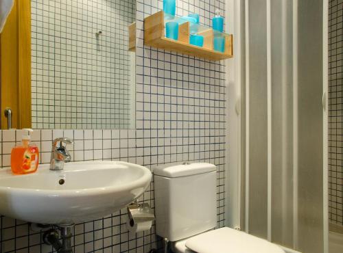 Ripoll Apartments - image 3