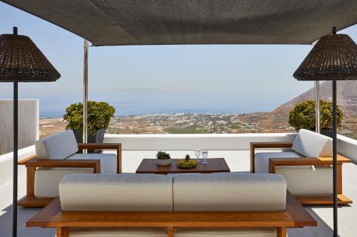 Kamini Santorini Villas