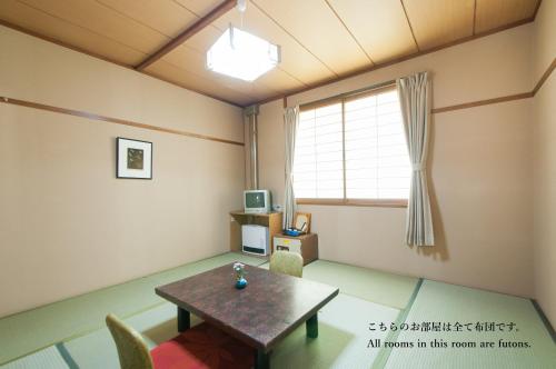 Twin Room with Shared Bathroom and Toilet