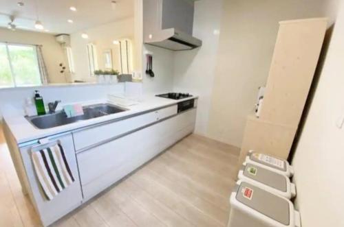 Frennch House – Uruma, CA
