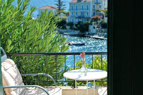 Villa Ireni Waterfont