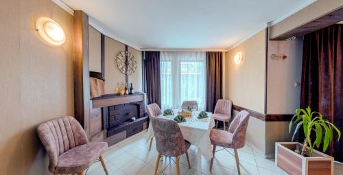 Grami Hotel - image 3