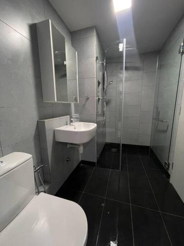 Jesselton Quay,2BR,4-5pax,Mountain view photo