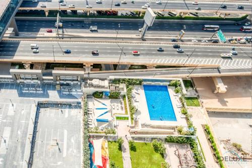 Elegant 2BR at Downtown Views Downtown Dubai by Deluxe Holiday Homes, Dubai (photo 8)