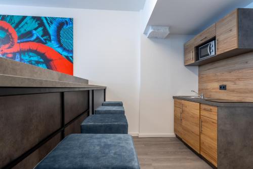 Trip Inn Living & Suites - image 3