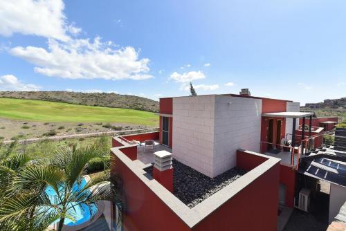 Two-Bedroom Villa image 9