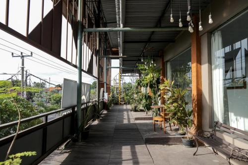 RedDoorz Plus at Sunrise Hotel Sanur – Sanur, CO