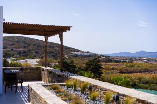 Kouros Blanc Resort & Suites - image 3