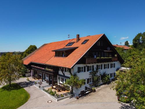 Exklusives und Modernes Bauernhaus in Nesselwang, Deutschland