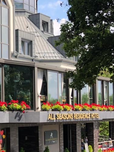 All Seasons Residence Design Hotel - Free parking, Sofie