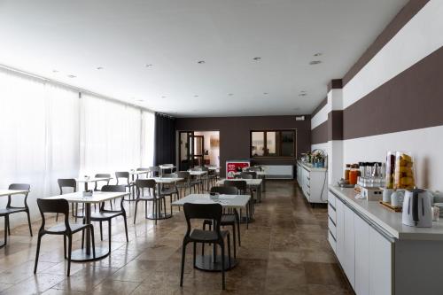 The Florence Hills Resort & SPA - image 3