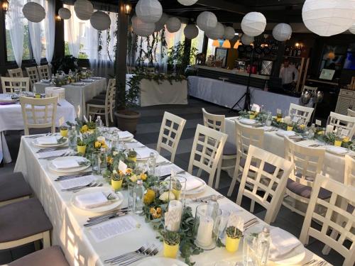 All Seasons Residence Design Hotel - Free parking