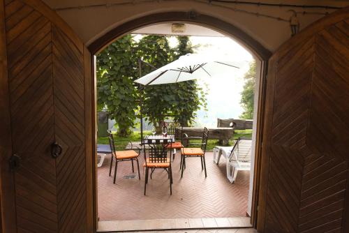 Rõdu/terrass, Holiday Home Liberg with Hot tub and Sauna in Pisece