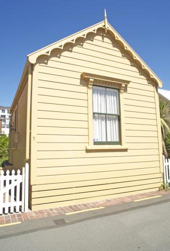 Wellington City Cottages - Accommodation - Wellington