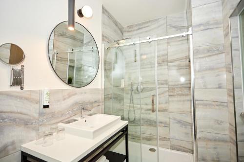 Hotel Garden Court - image 12