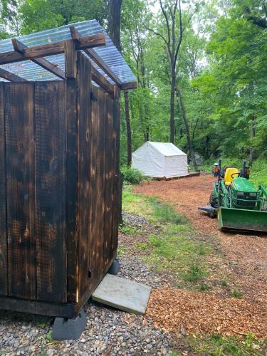 Tentrr - Sycamore Hill Farm Creekside - image 7