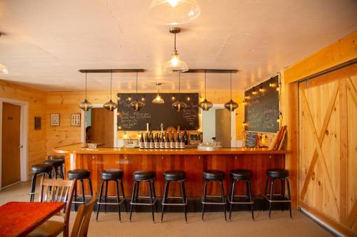 Tentrr Signature - Ancient Oak in Historic Orchard - image 10