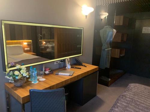 All Seasons Residence Design Hotel - Free parking