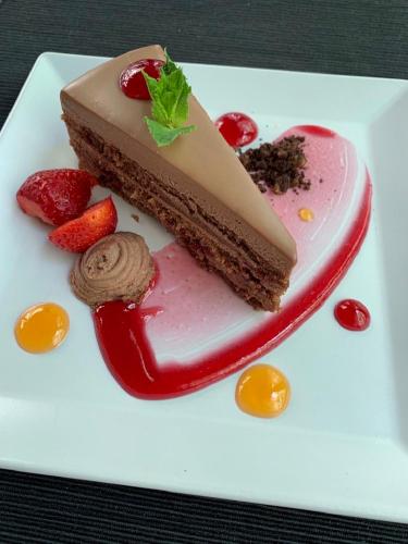 All Seasons Residence Design Hotel - Free parking