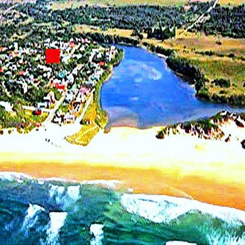 Beach, Seahorse Inn Boknesstrand, backpackers - meters from beach & shops- minutes from Addo Elephant Natio in Cannon Rocks