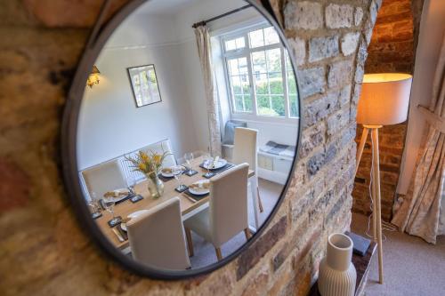 Instalaciones, Beautiful detached home in quaint village setting in Wetherby