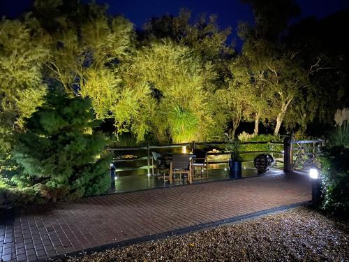 Градина, Reynolds Farm Guesthouse in Chislet