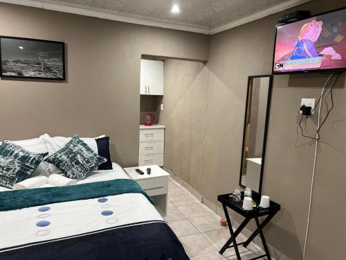 Ekhenani Guest House