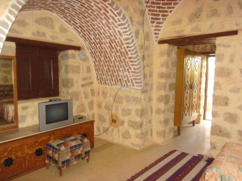 Aliyah Eco-Lodge