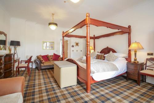 Redcliffe Hotel - image 14