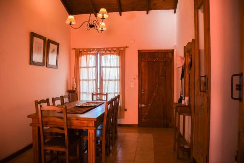 Double Room with Private Bathroom image 9