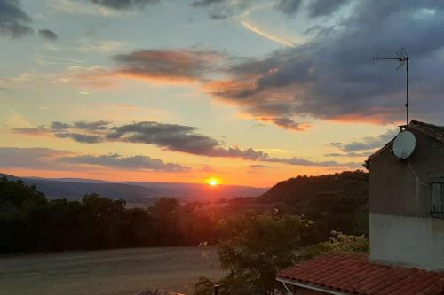 Un balcon entre Causses et Rougiers in Gissac