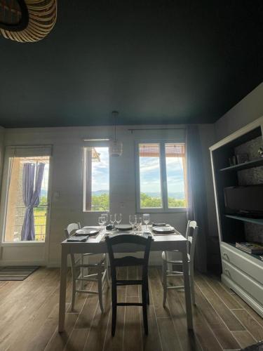 Un balcon entre Causses et Rougiers in Gissac