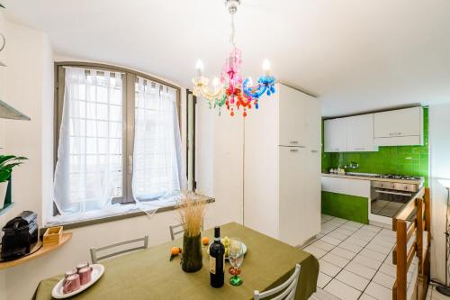 Studio Apartment image 2
