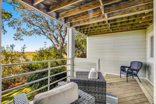 Shelter Cove 1722 - image 6