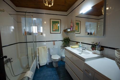 Casa Tiquio Montaña Palentina (Casa Tiquio Montana Palentina) in Cantabria