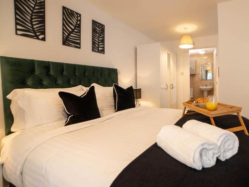 Picture of Modern & Central - King Bed, Super Fast Wi-Fi