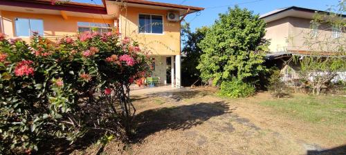 ทางเข้า, Le Morpho - vue sur jardin et terrasse privée (Le Morpho - vue sur jardin et terrasse privee) in เรอมีร์-มงโฌลี