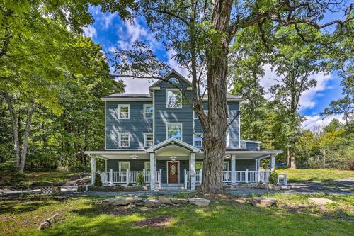 Stunning South Fallsburg Home with Pool and Deck! in Mountain Dale