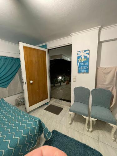 Beach Front Garden Studio at Voula coast - image 2