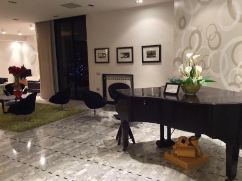Hotel Ariston & Apartments 5