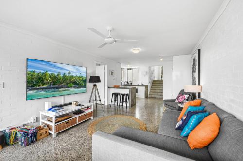 Three-Bedroom Apartment image 10
